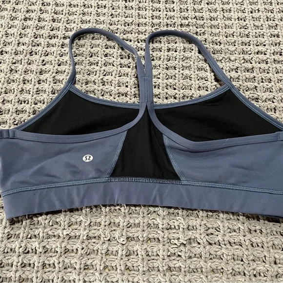 Lululemon sports bra - Picture 2 of 4